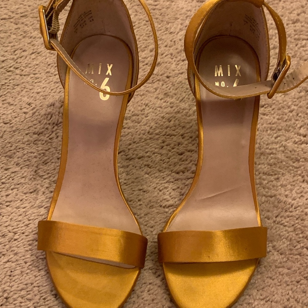 Fabulous Mustard heels